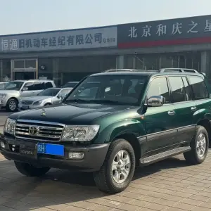 Toyota Land Cruiser 2005 из Китая