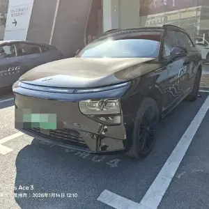 XPeng G9 2025 лот 57565750 из Китая