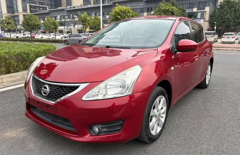 Nissan Tiida 2014 из Китая