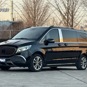 Mercedes-Benz V-Class 2022 из Китая