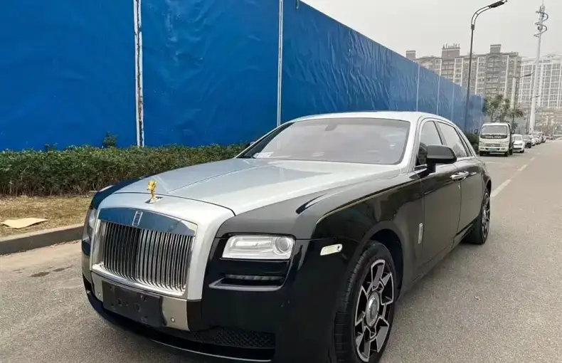 Rolls-Royce Ghost 2012 из Китая