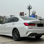 BMW 3 Series 2021 из Китая