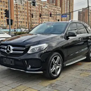 Mercedes-Benz GLE 2018 333 л.с. 333 л.с. из Китая