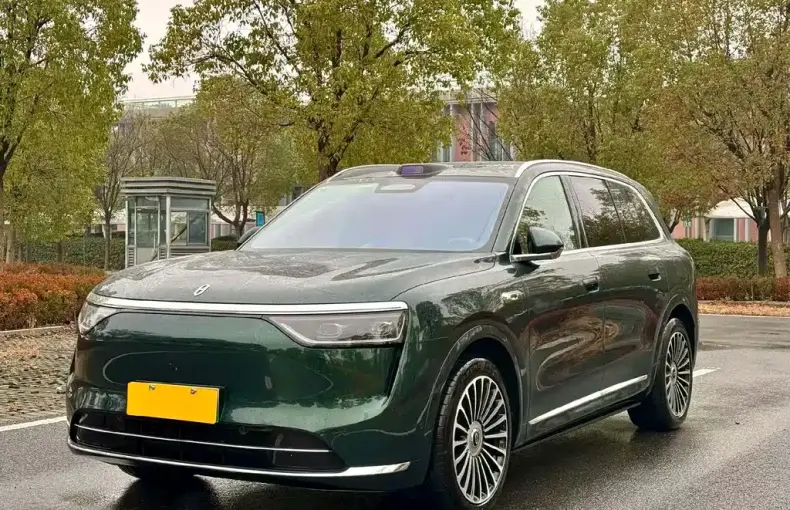 AITO 问界 AITO M8 2025 из Китая