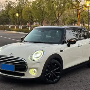 MINI Mini 2020 из Китая