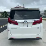 Toyota Alphard 2023 из Китая