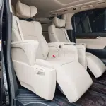 Toyota Alphard 2018 из Китая