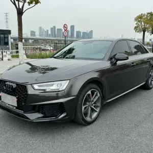 Audi A4L 2020 из Китая
