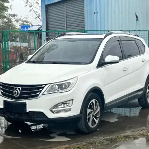 Baojun 560 2016 150 л.с. из Китая