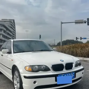 BMW 3 Series 2005 156 л.с. из Китая