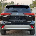 Toyota Highlander 2022 192 л.с. из Китая