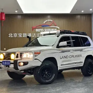Toyota Land Cruiser 2015 из Китая