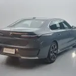 BMW 7 Series 2024 из Китая