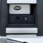 Land Rover Defender 2023 400 л.с. 400 л.с. 400 л.с. 400 л.с. из Китая
