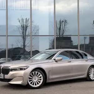 BMW 7 Series 2019 из Китая
