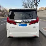 Toyota Alphard 2020 из Китая