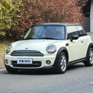 MINI Mini 2013 120 л.с. из Китая