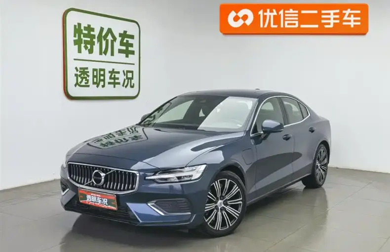 Volvo S60 PHEV 2022 из Китая