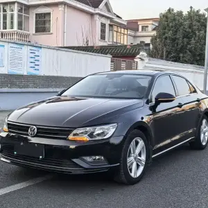 Volkswagen Lamando 2015 150 л.с. из Китая