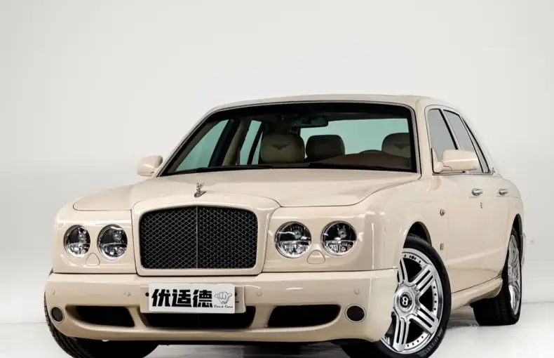 Bentley Elegance 2009 из Китая