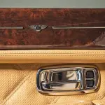 Bentley Elegance 2009 из Китая