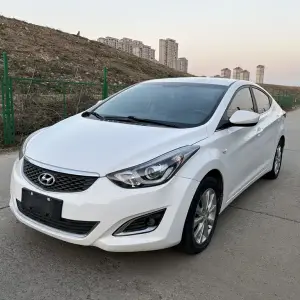 Hyundai Elantra Langdong 2017 из Китая