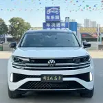 Volkswagen Tavendor 2023 220 л.с. из Китая