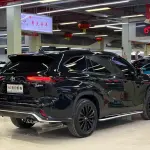 Toyota Crown Kluger 2025 из Китая
