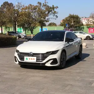 Volkswagen CC 2023 220 л.с. 220 л.с. из Китая