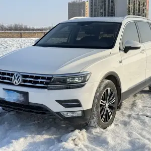 Volkswagen Tiguan L 2018 из Китая