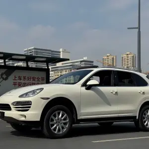 Porsche Cayenne 2012 из Китая