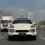 Porsche Cayenne 2012 из Китая