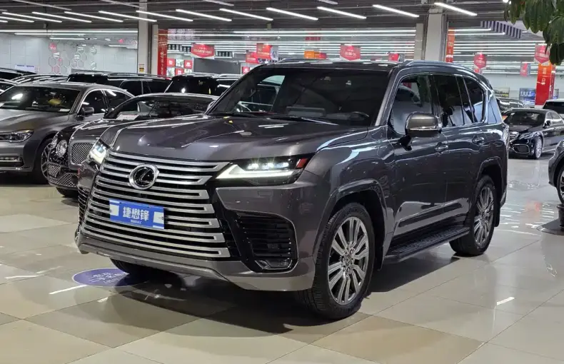 Lexus LX 2024 из Китая