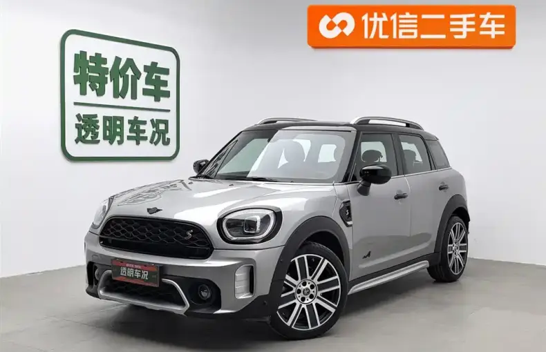 MINI Mini Countryman 2023 из Китая
