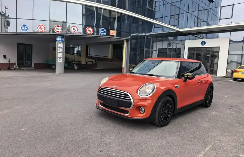 MINI Mini 2020 из Китая