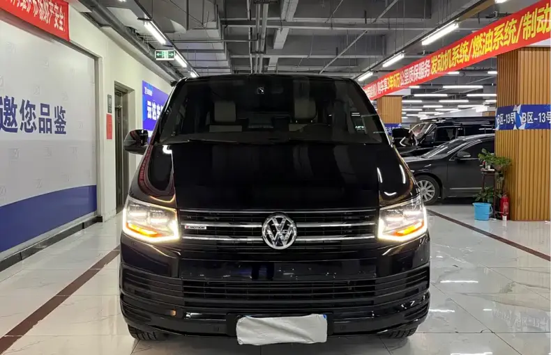 Volkswagen Caravelle 2019 из Китая