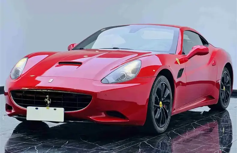 Ferrari California T 2010 из Китая