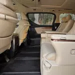 Toyota Alphard 2017 из Китая