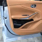 Aston Martin DBX 2022 435 л.с. 435 л.с. из Китая