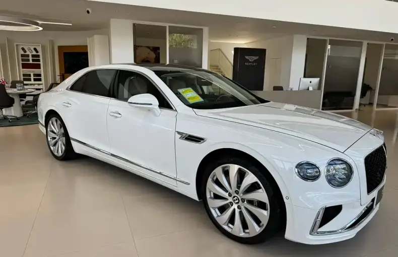 Bentley Flying Spur PHEV из Китая