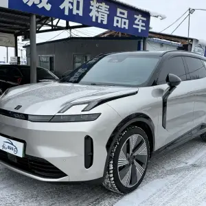 Lynk & Co 08 EM-P 2024 из Китая
