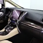 Toyota Alphard 2022 из Китая