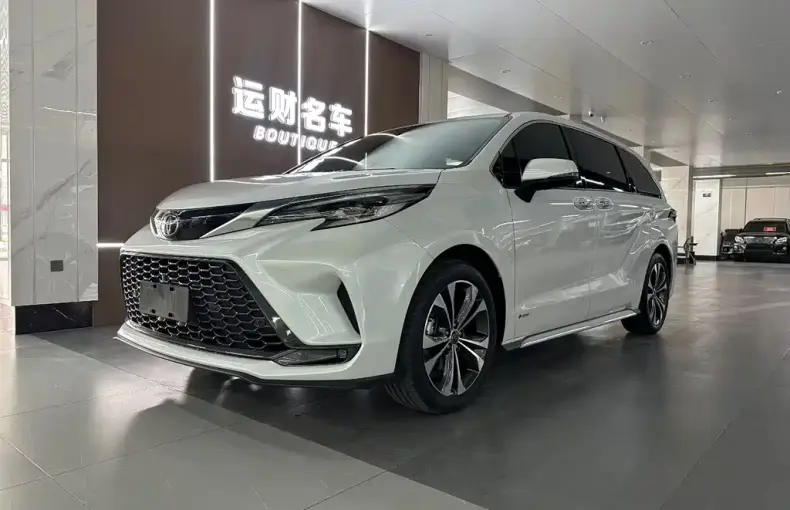 Toyota Granvia 2025 из Китая