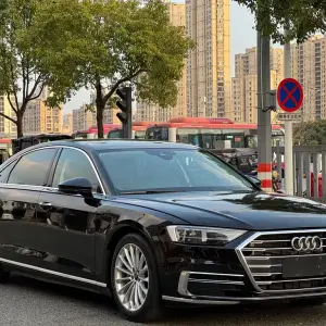 Audi A8 2022 286 л.с. из Китая