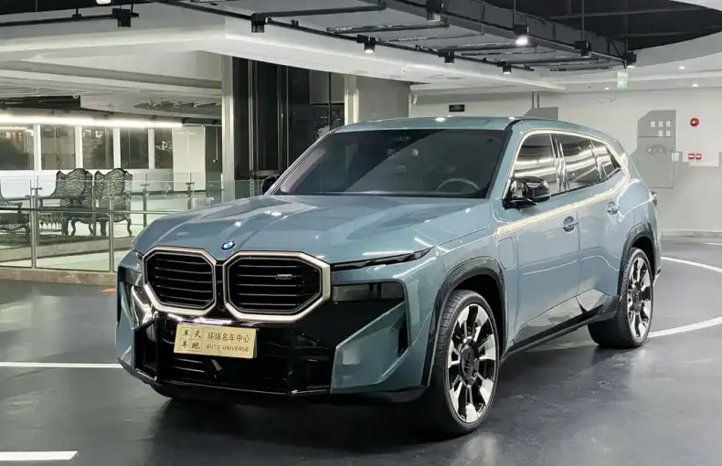 BMW XM 2024 из Китая