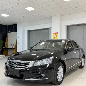 Honda Accord 2013 156 л.с. из Китая