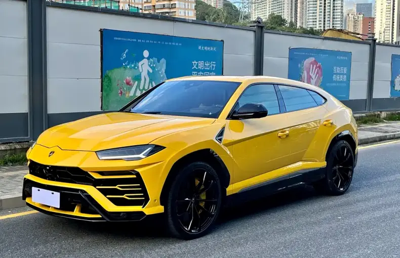 Lamborghini Urus 2021 из Китая