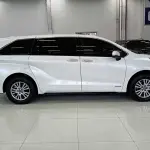 Toyota Sienna 2023 из Китая