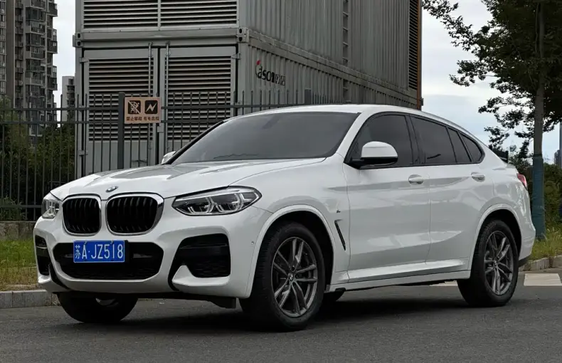 BMW X4 2021 из Китая
