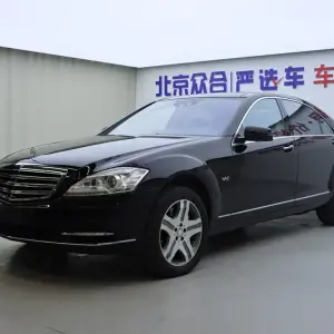 Mercedes-Benz S-Class 2010 из Китая
